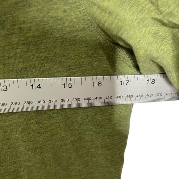 Lululemon Love Tee Shirt Women’s  6 Green Curved Hem Round Neck Gorpcore - Picture 4 of 7